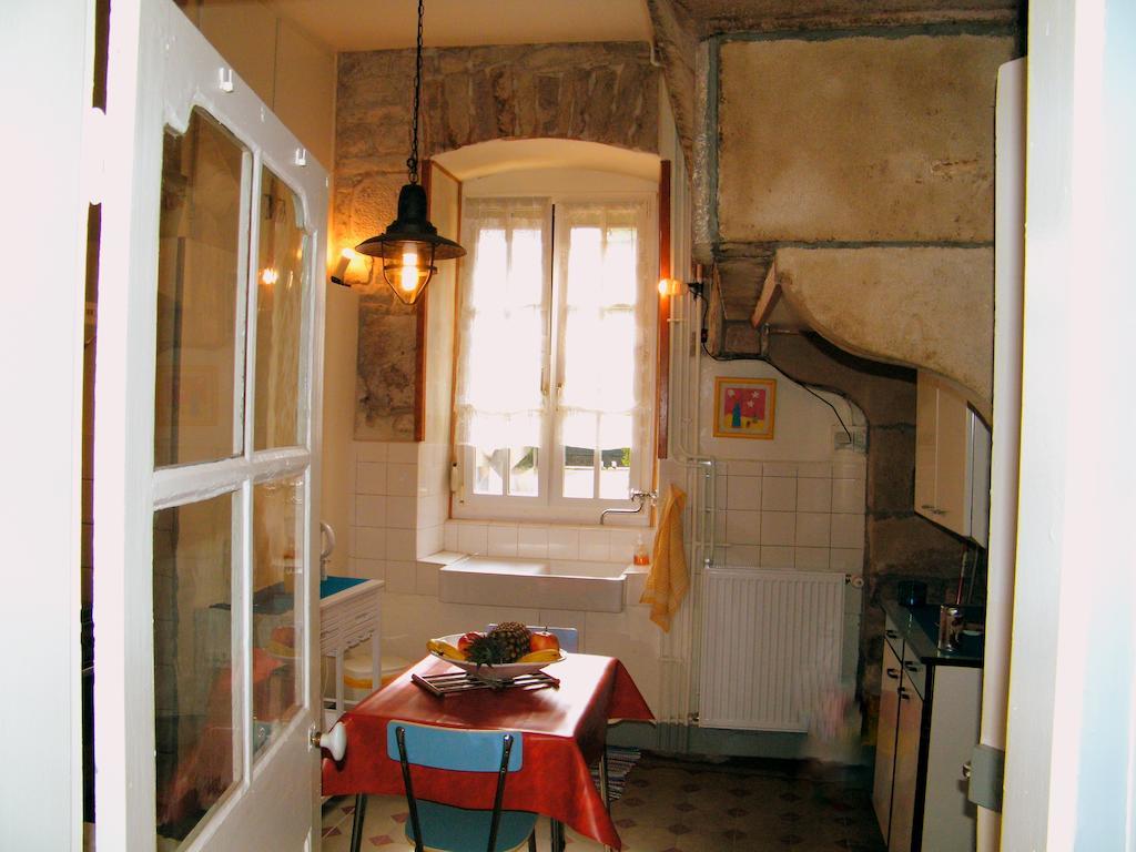 Villa Des Capucins Luxeuil-les-Bains Δωμάτιο φωτογραφία